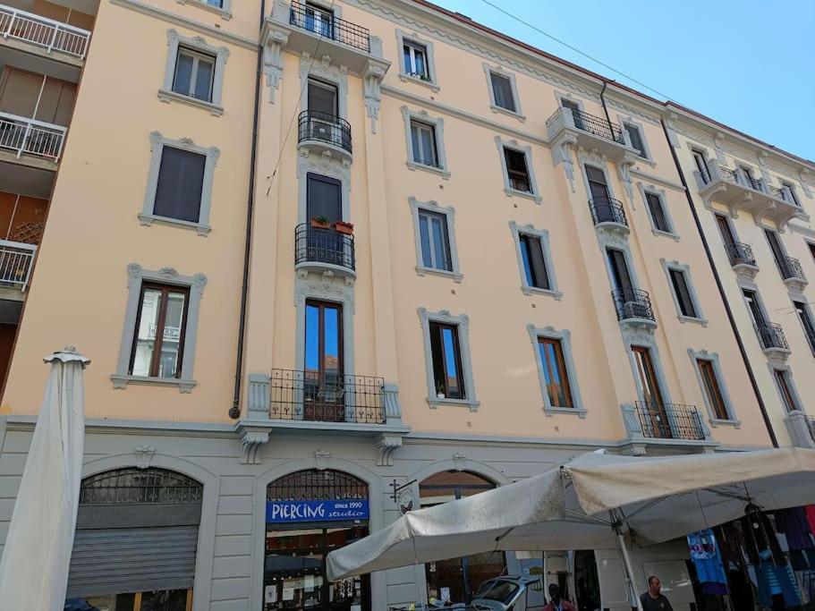 Da Rosa E Pier - Charming Central Apartment Milaan Buitenkant foto